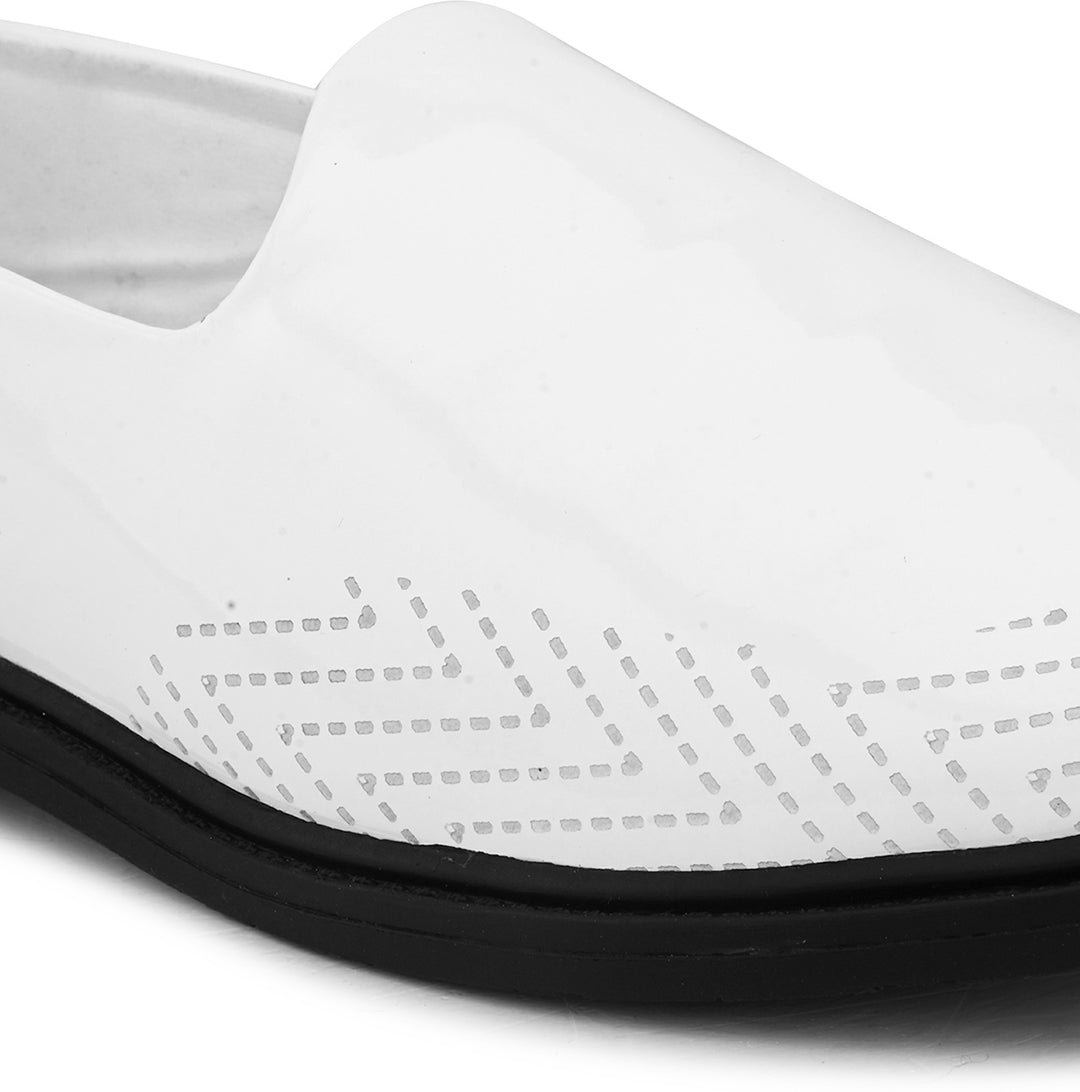 Woakers Ivory Royale